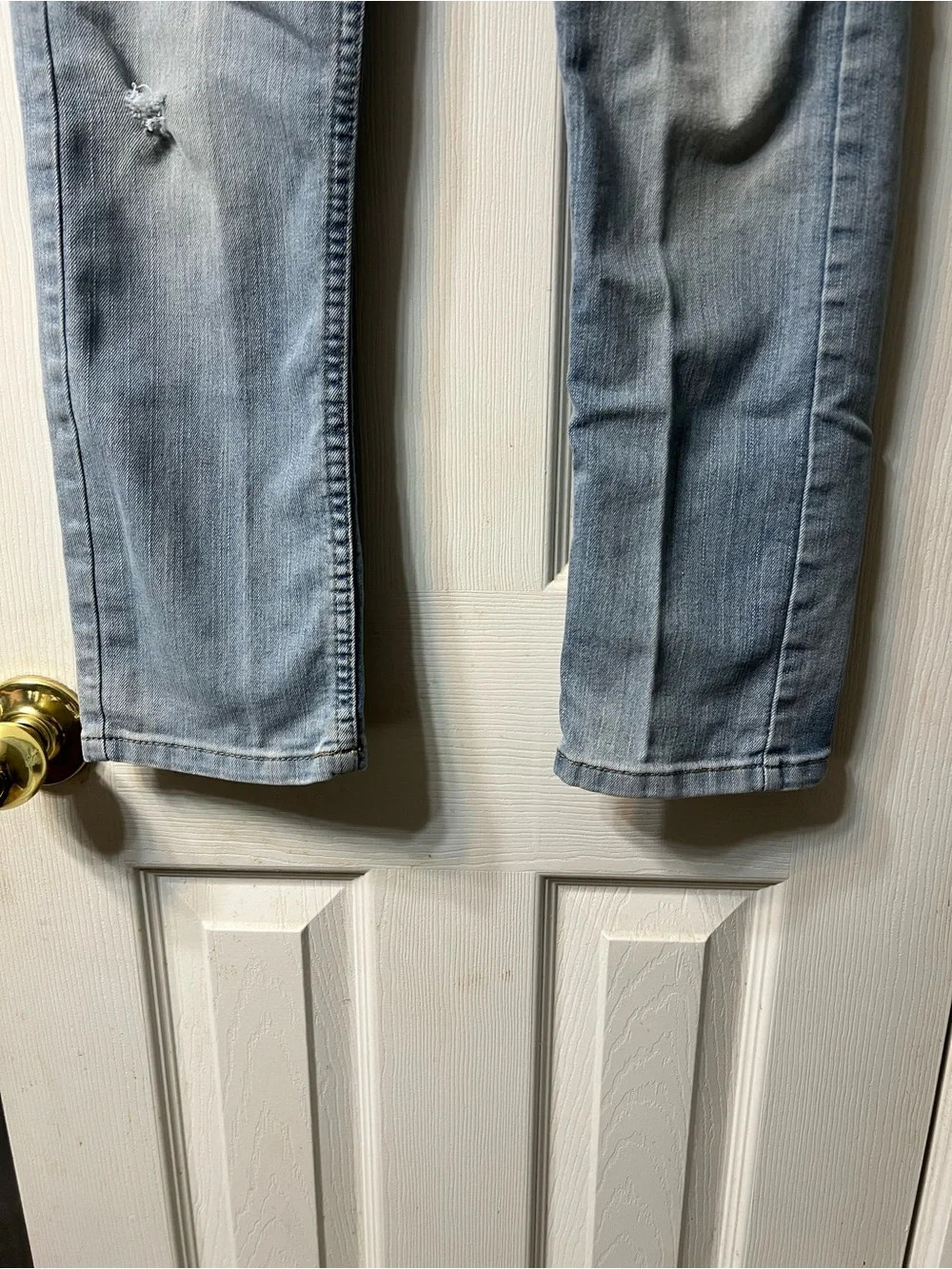 Levi's Boys 10 Light Wash Distressed Stretch Straight Leg Jeans